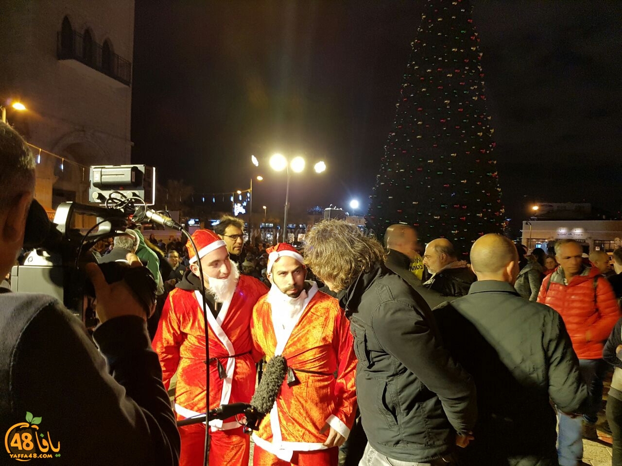 crismas tree1 (3).jpg